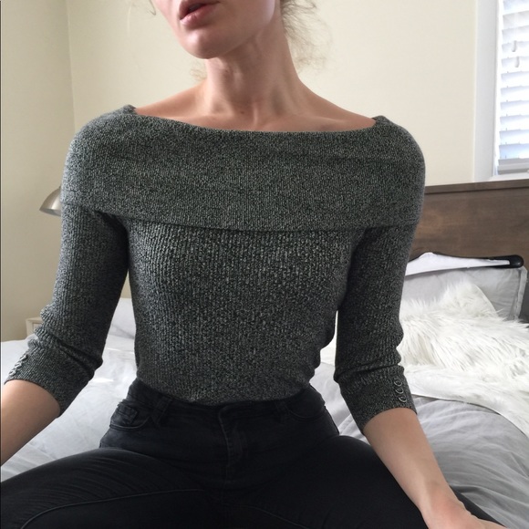 7th Avenue New York & Company Sweaters - NEW 7th Avenue NY & Company Off Shoulder Sweater M